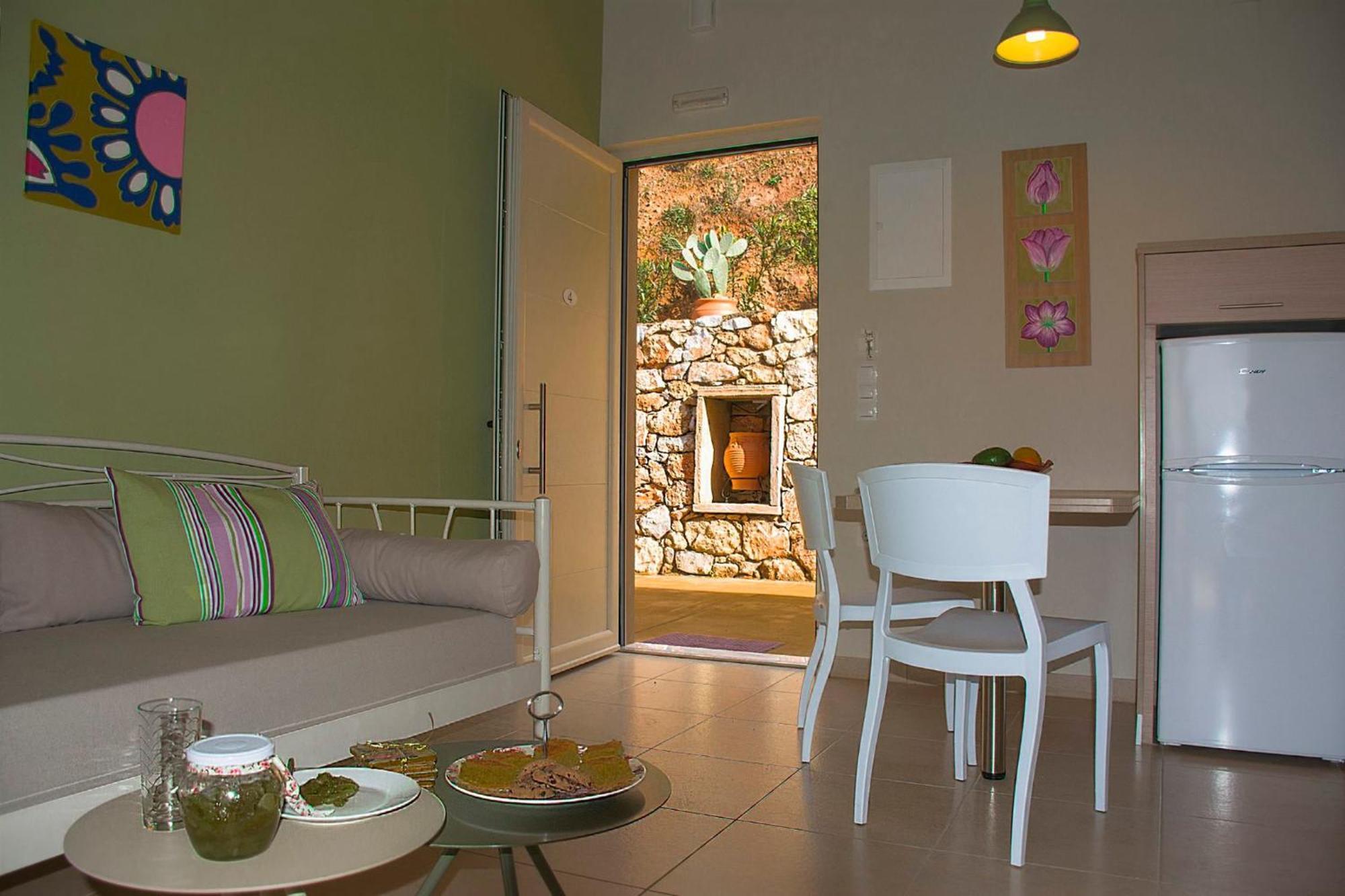 Aksos Suites Accessible Accommodation Agia  Esterno foto