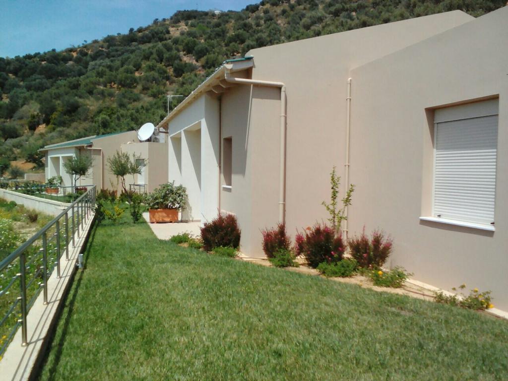 Aksos Suites Accessible Accommodation Agia  Esterno foto